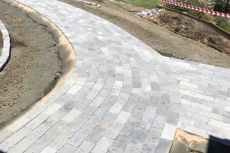 20211216_005851134_iOS