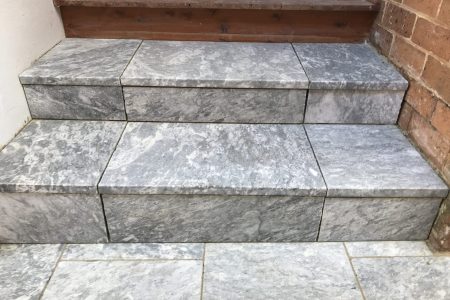 20220518_232110239_iOS (1)